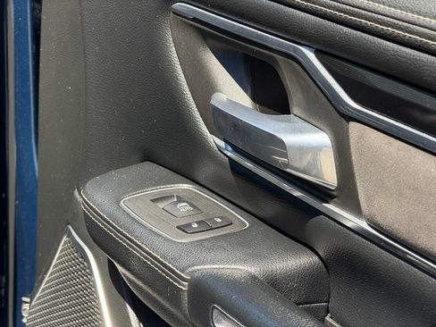 Used 2021 RAM 1500 Laramie w/ Sport Appearance Package AWD/4WD image 25