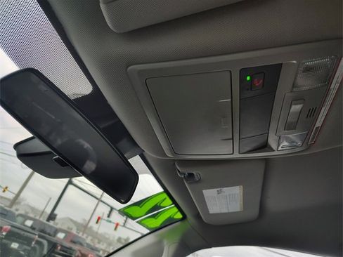 Used 2022 Toyota Tacoma SR5 image 30