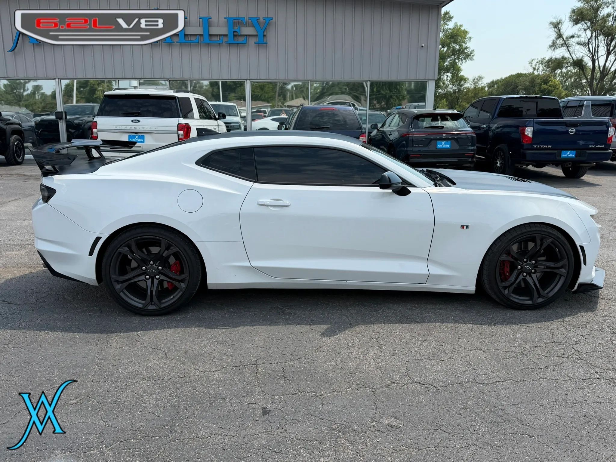 Used 2022 Chevrolet Camaro SS RWD image 8
