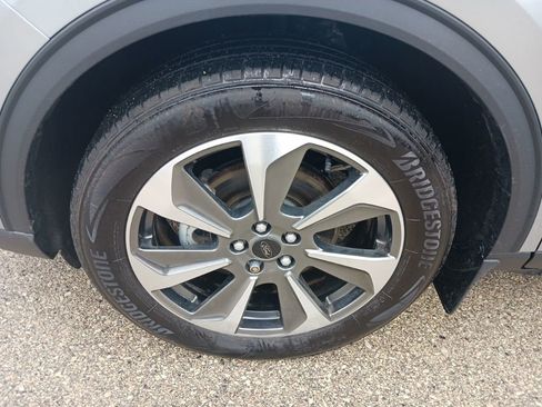 Used 2023 Ford Escape Platinum w/ Class II Trailer Tow Package image 32