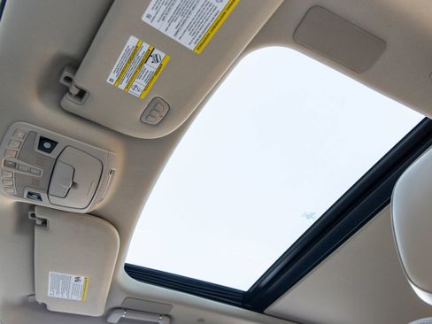 Used 2023 Lincoln Navigator Reserve image 26