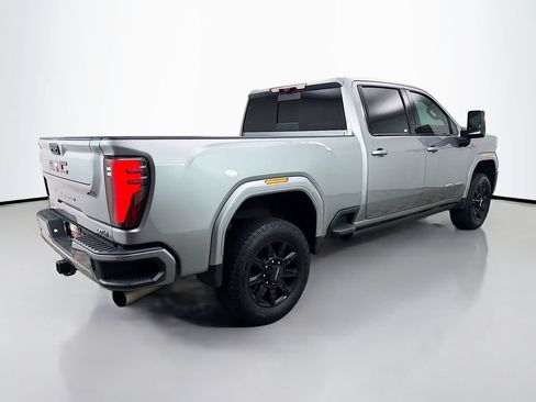 Used 2024 GMC Sierra 2500 AT4 w/ AT4 Premium Plus Package AWD/4WD image 8