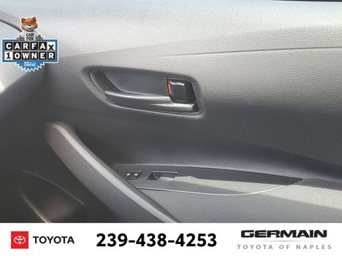 Used 2025 Toyota Corolla LE FWD image 28