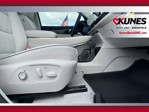 New 2026 Buick Enclave Avenir w/ Super Cruise Package image 61