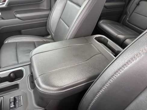 Used 2024 GMC Sierra 1500 Denali w/ Denali Reserve Package AWD/4WD image 31