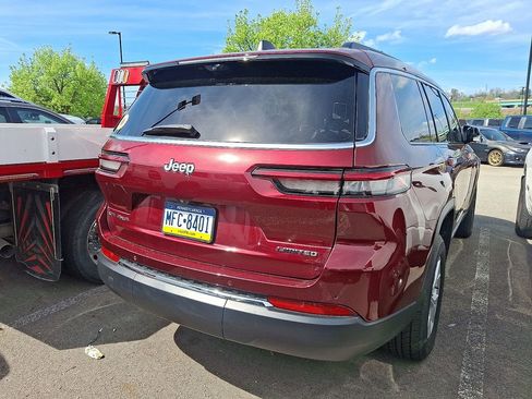 Used 2023 Jeep Grand Cherokee L Limited w/ Luxury Tech Group II AWD/4WD image 4