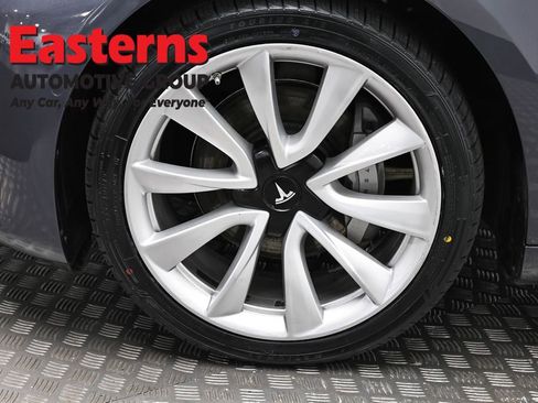 Used 2018 Tesla Model 3 Long Range image 27