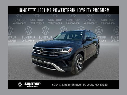 Used 2023 Volkswagen Atlas SE AWD/4WD image 1