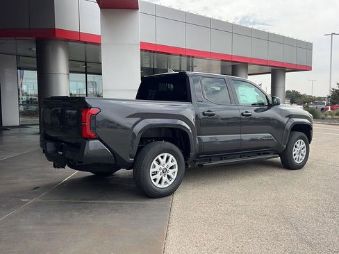 New 2025 Toyota Tacoma SR5 image 6