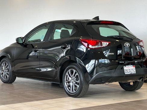 Certified 2020 Toyota Yaris LE image 6