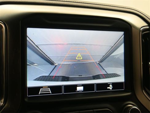 Used 2020 Chevrolet Silverado 2500 LTZ w/ LTZ Plus Package image 18