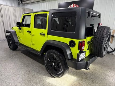 Used 2017 Jeep Wrangler Unlimited Sport w/ Quick Order Package 23S AWD/4WD image 6