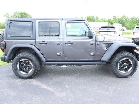 Used 2019 Jeep Wrangler Unlimited Rubicon AWD/4WD image 18