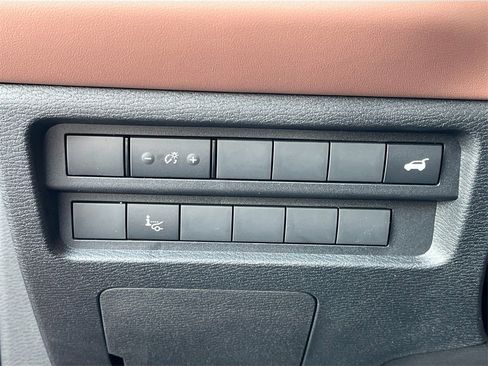 New 2025 Mitsubishi Outlander SEL image 10