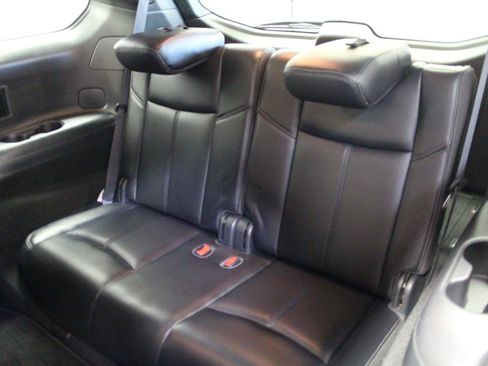 Used 2020 Nissan Pathfinder SL AWD/4WD image 20