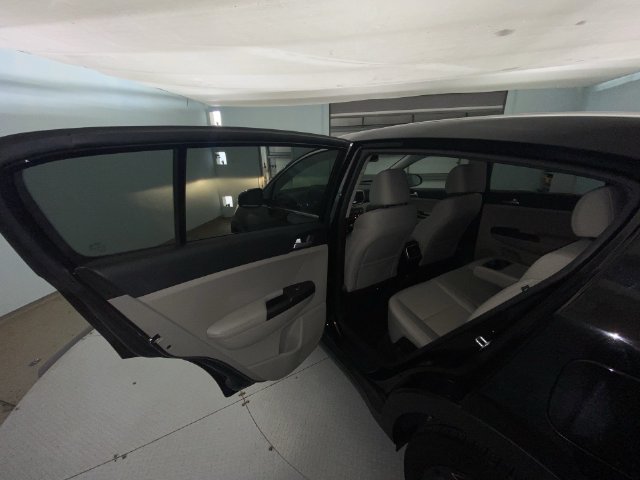 Used 2022 Kia Sportage LX w/ LX FWD Value Edition Package image 21