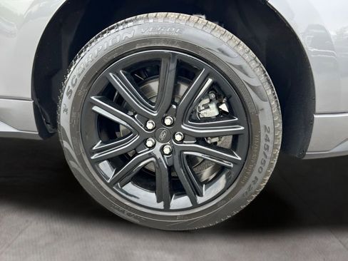 Used 2023 Ford Edge ST-Line AWD/4WD image 5