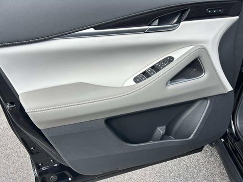 New 2026 INFINITI QX60 Autograph image 18