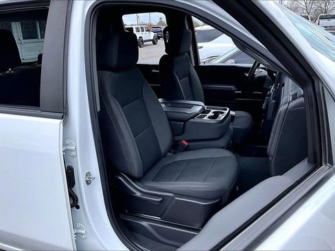 Used 2023 Chevrolet Silverado 2500 LT w/ Convenience Package image 28