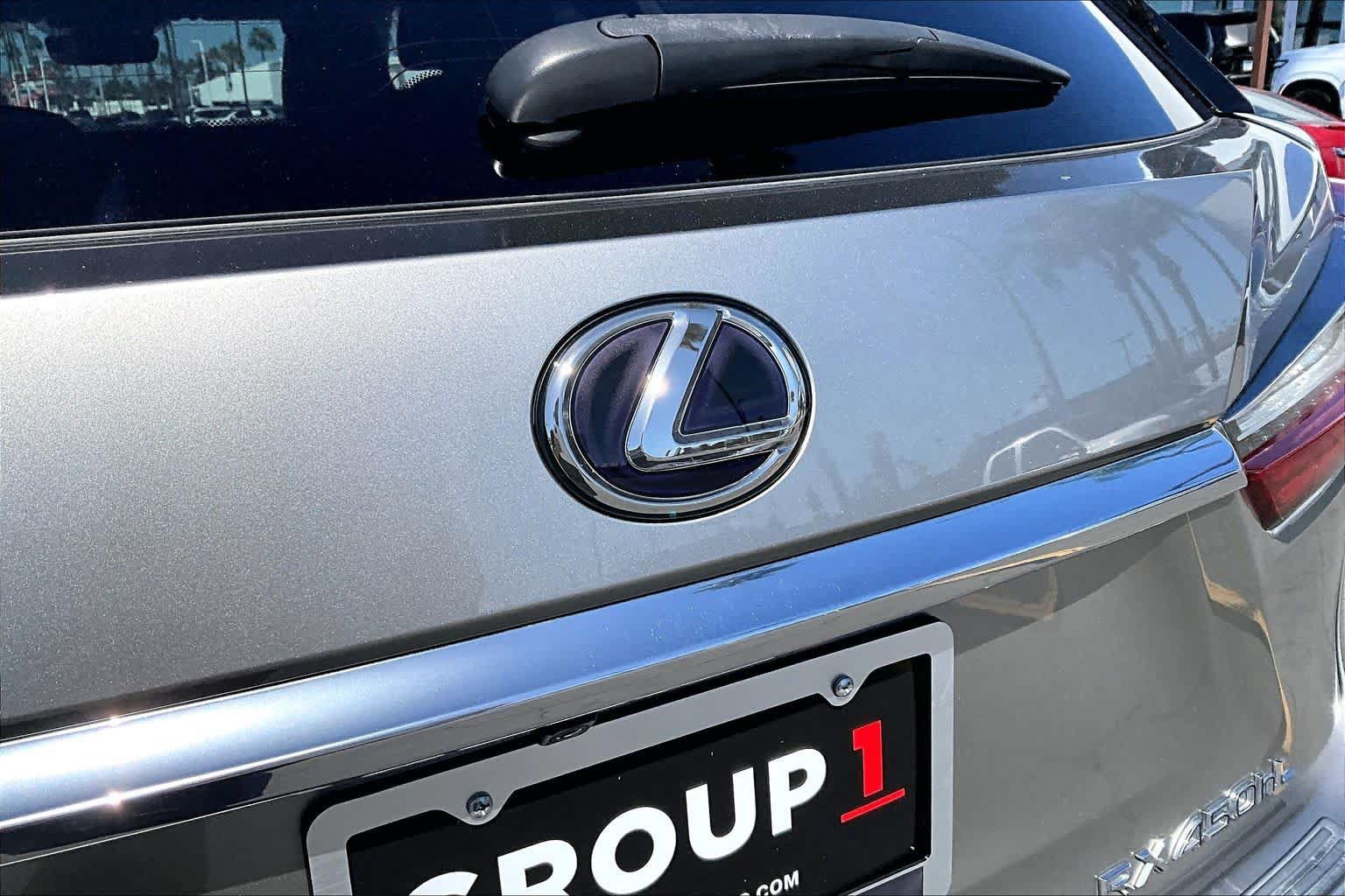 Used 2019 Lexus RX 450hL Premium w/ Premium Package AWD/4WD image 30