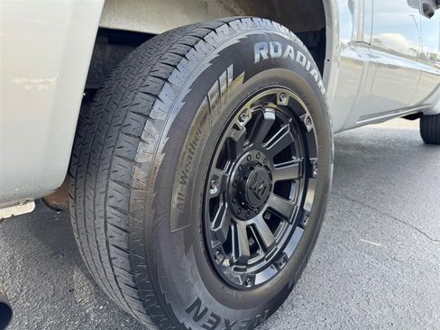 Used 2008 Dodge Dakota SXT image 10