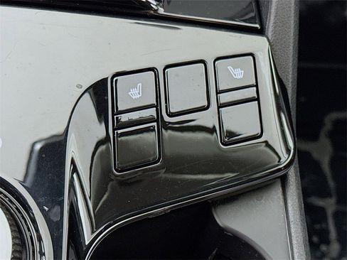 Used 2023 Kia Sportage LX image 10