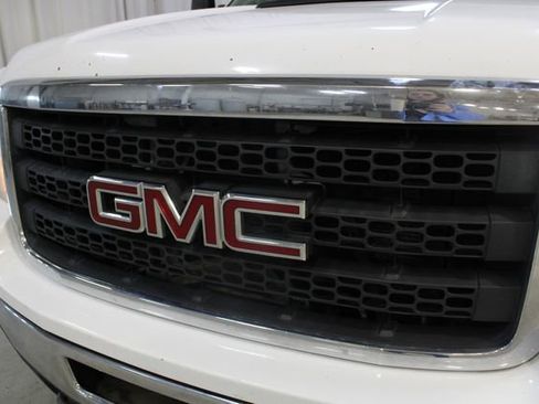 Used 2013 GMC Sierra 2500 W/T AWD/4WD image 31