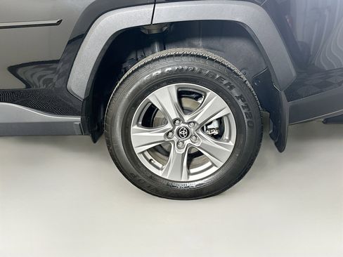 Used 2025 Toyota RAV4 XLE image 11