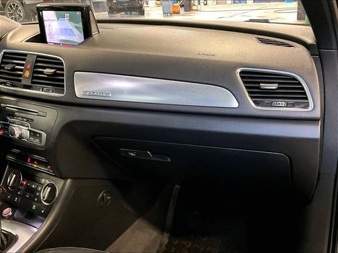 Used 2018 Audi Q3 2.0T Premium image 13