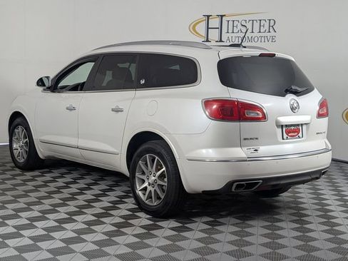 Used 2017 Buick Enclave Leather FWD image 5
