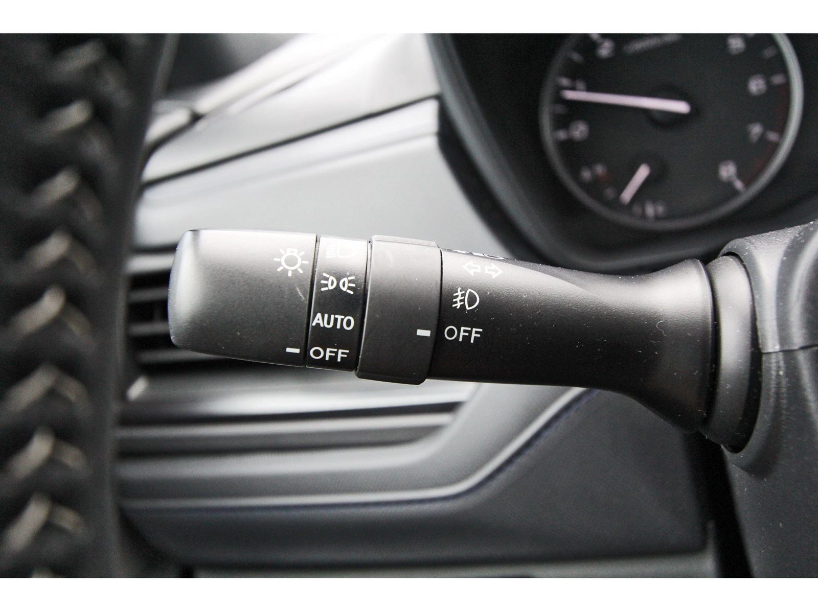 Certified 2026 Subaru Forester Premium AWD/4WD image 17