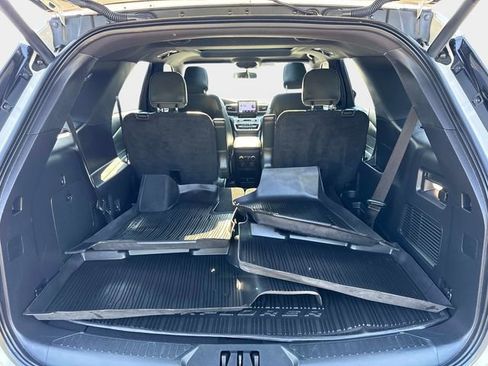 Used 2022 Ford Explorer Timberline AWD/4WD image 5
