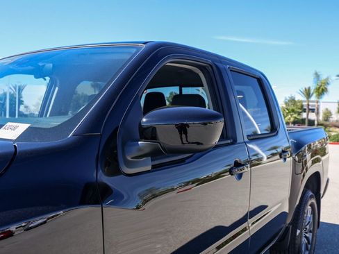 New 2026 Nissan Frontier SV image 12