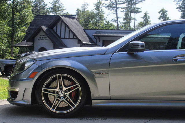 Used 2013 Mercedes-Benz C 63 AMG Sedan image 4
