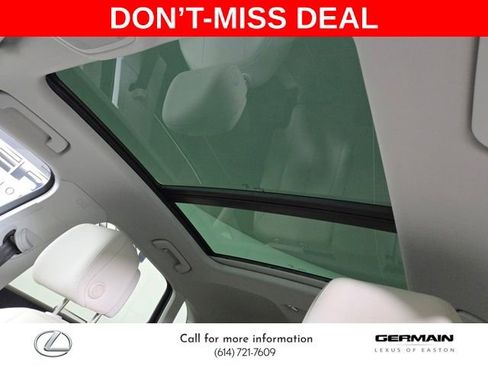 Used 2023 Audi Q3 2.0T Premium image 34