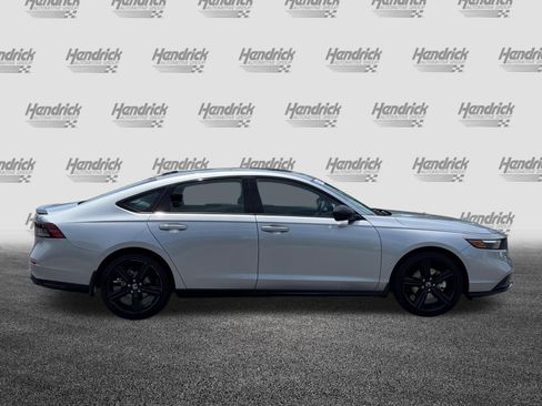 Certified 2025 Honda Accord Sport image 9