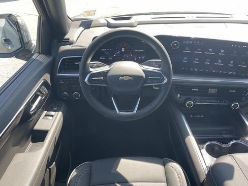 New 2026 Chevrolet Tahoe Premier w/ Sun And Tow Package AWD/4WD image 16