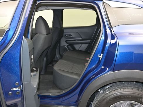 Certified 2025 Nissan Kicks S image 21