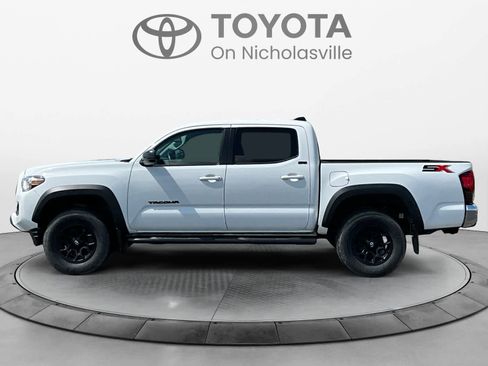 Used 2023 Toyota Tacoma SR5 w/ SX Package image 3
