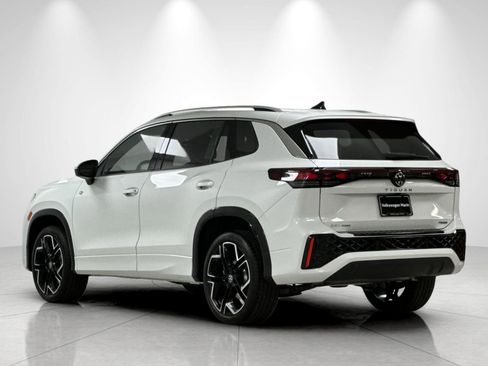 New 2026 Volkswagen Tiguan SEL R-Line AWD/4WD image 3