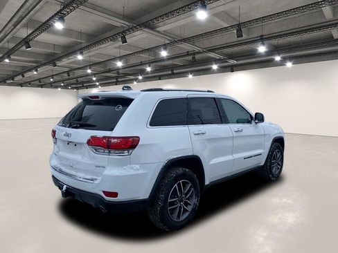 Used 2022 Jeep Grand Cherokee Limited w/ Trailer Tow Group IV image 7