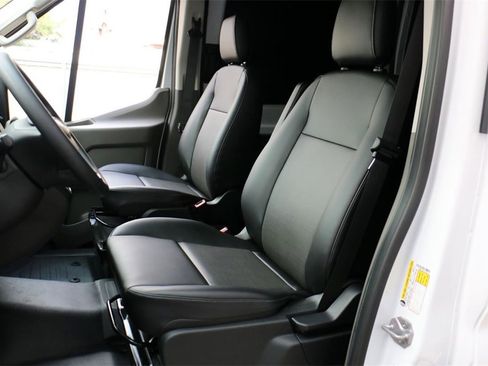 New 2026 Ford Transit 250 148 Medium Roof w/ Load Area Protection Package image 18