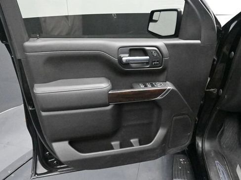 Used 2021 GMC Sierra 1500 SLT w/ SLT Premium Package AWD/4WD image 9