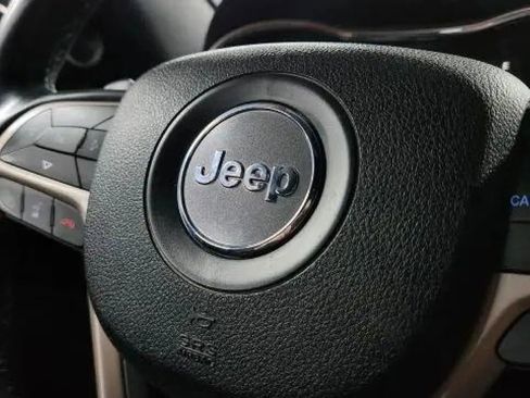 Used 2015 Jeep Grand Cherokee Laredo w/ Quick Order Package 23E image 26