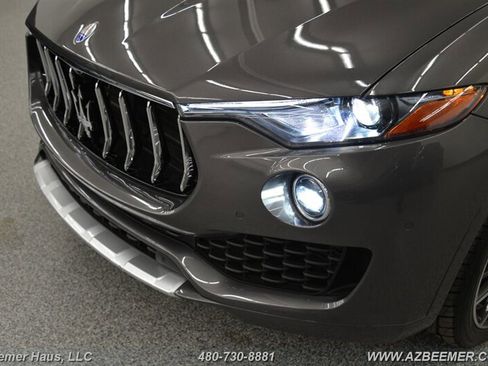 Used 2018 Maserati Levante S GranLusso image 53