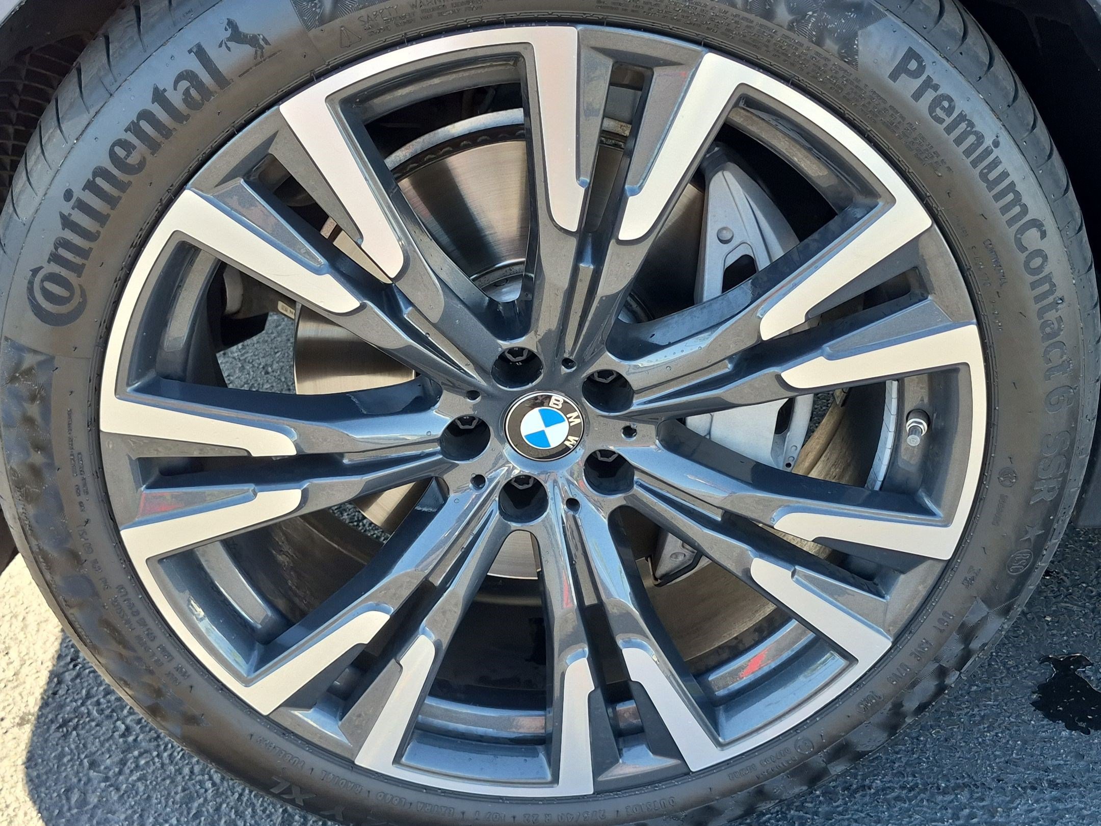 Certified 2024 BMW X7 xDrive40i AWD/4WD image 13