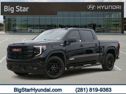 Used 2025 GMC Sierra 1500 Elevation