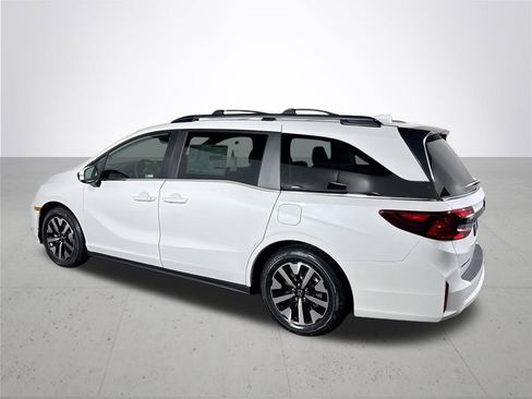 New 2026 Honda Odyssey EX-L image 8