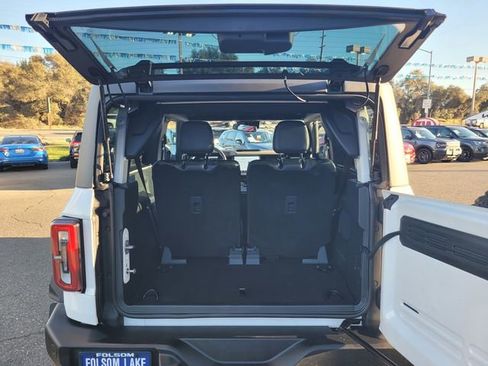 Certified 2024 Ford Bronco Wildtrak image 8