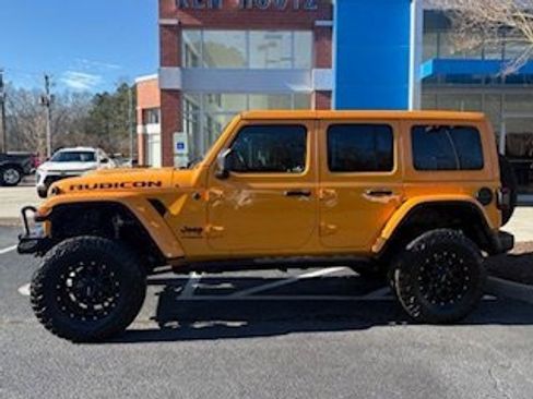 Used 2021 Jeep Wrangler Unlimited Rubicon image 2